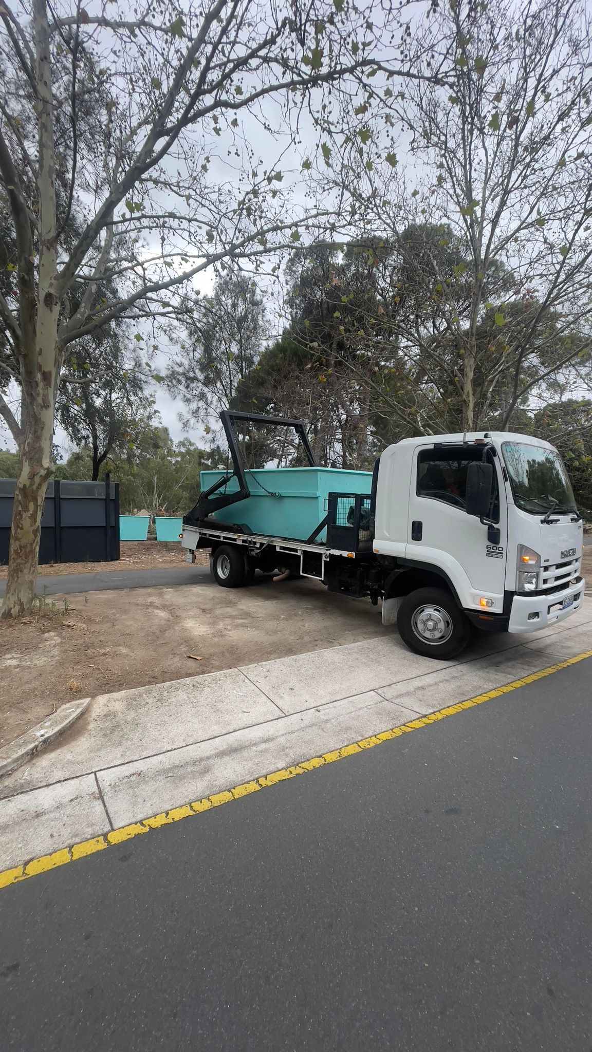 Adelaide Skip Bins truck delivering skip bins